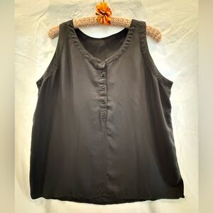 Elegant Black Sleeveless Blouse